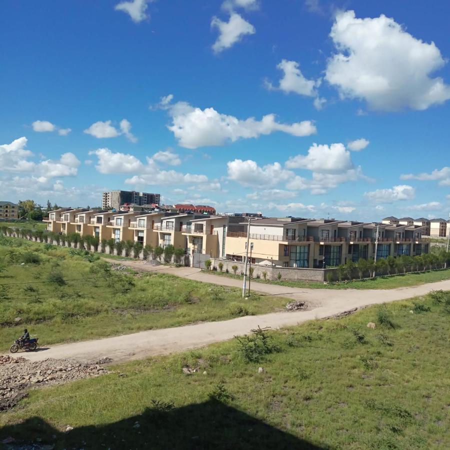 Terminal Homestay Mlolongo Luaran gambar